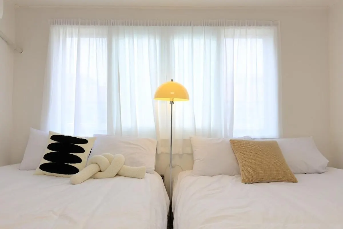5Min Hongdae, Sangsu St, Late Check Out Villa Seoul